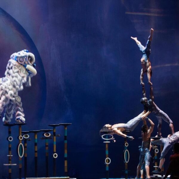 La Perle by Dragone Show